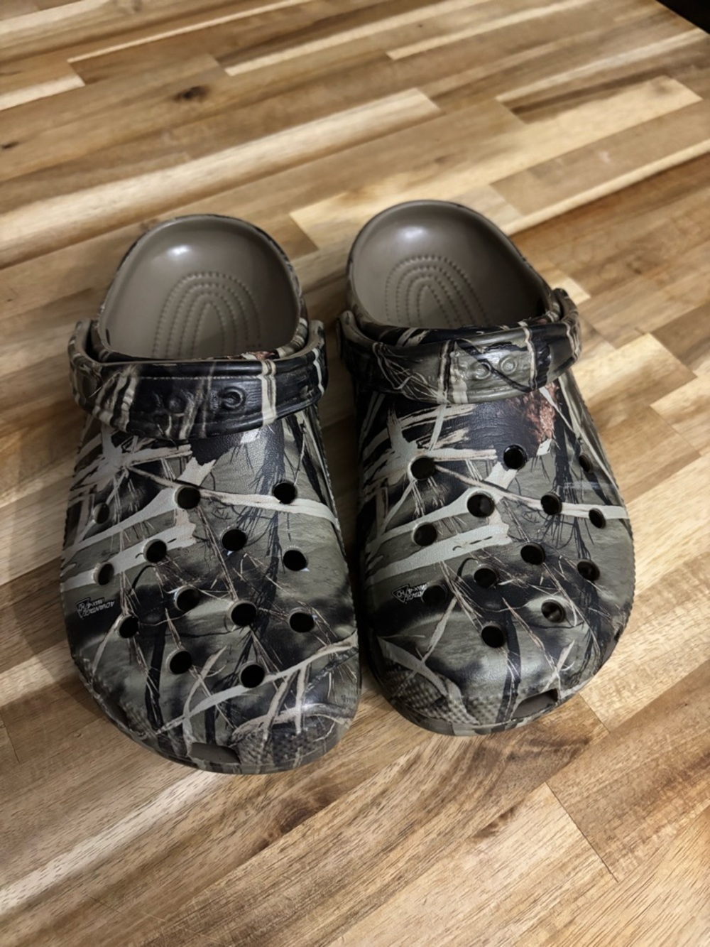 CROCS camo classic
